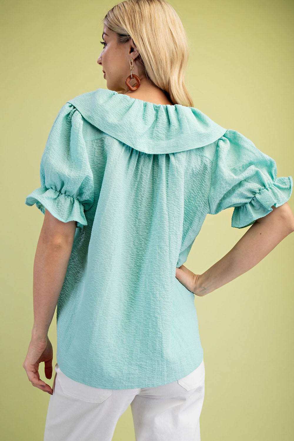 Gigio Button Up Blouse w/ Frilled Collar
