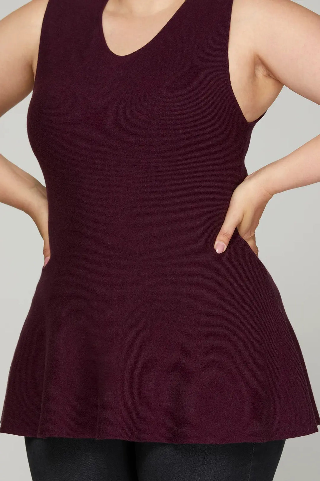 She&Sky Plus Sleeveless Peplum Sweater Top
