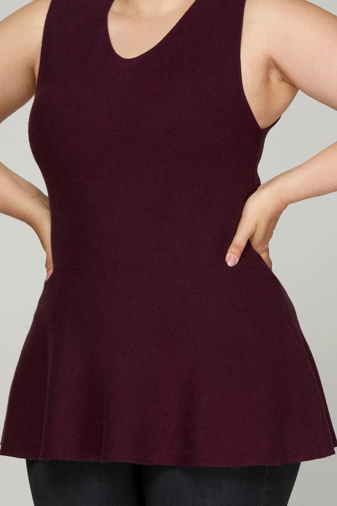 She&Sky Plus Sleeveless Peplum Sweater Top