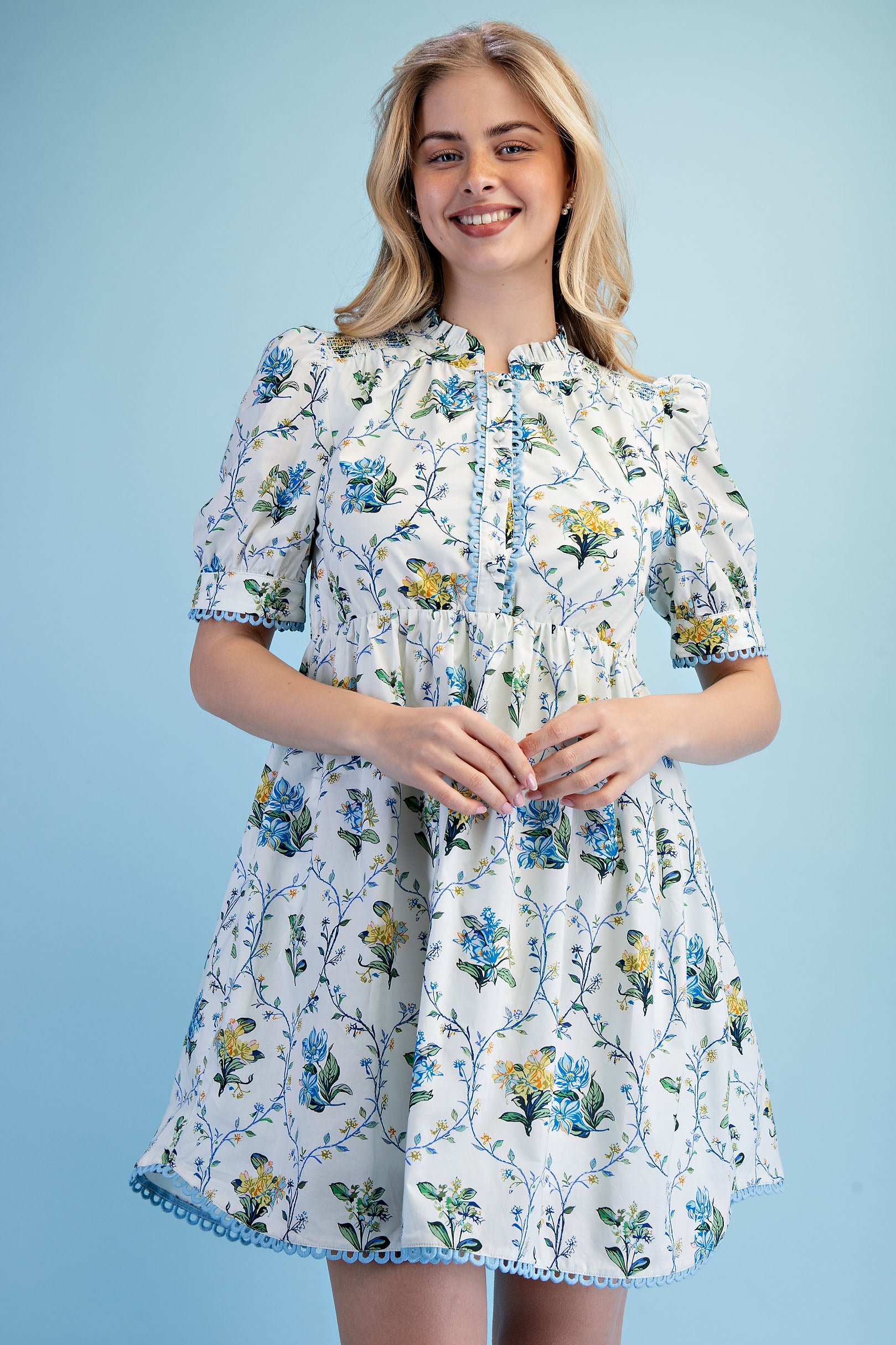 Gigio Winding Vine Floral Print Half Button Dress