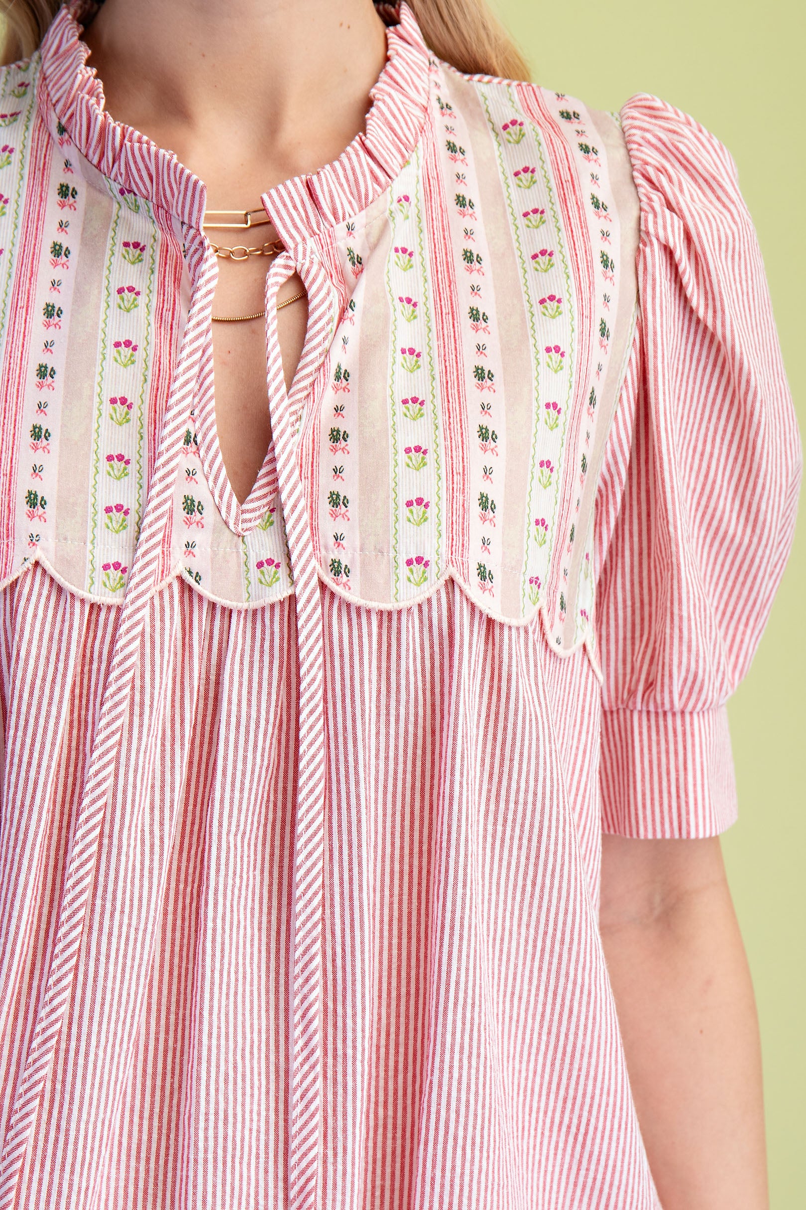 Gigio Striped Short Sleeve Mini Dress w/Scallops