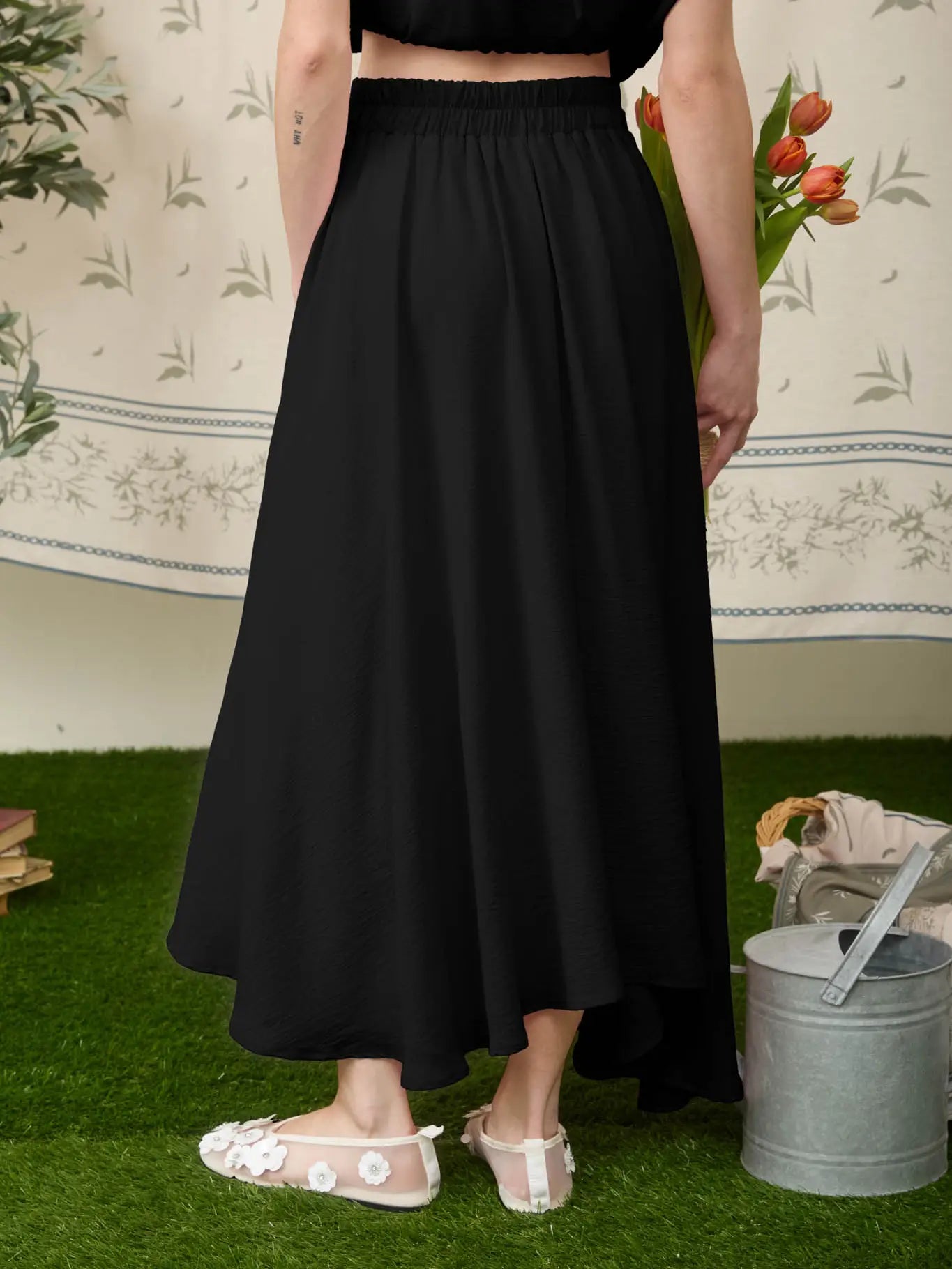 Blu Pepper Box Pleated Midi Skirt