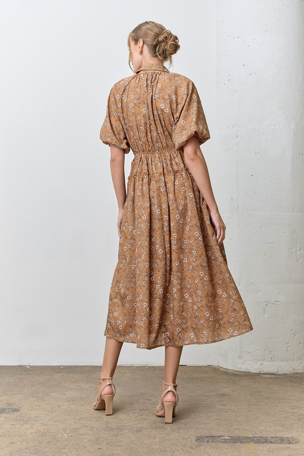 Polagram Floral Print Collared Bubble Sleeve Midi
