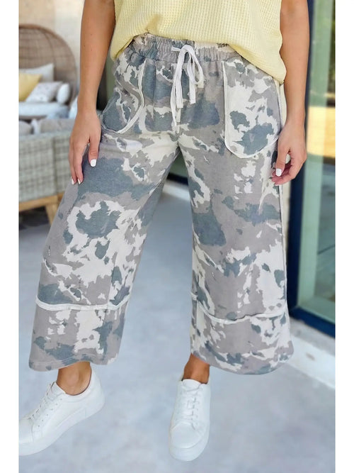 Aapparella Camo Contrast Lace-Up Raw Edge Pocket Pants